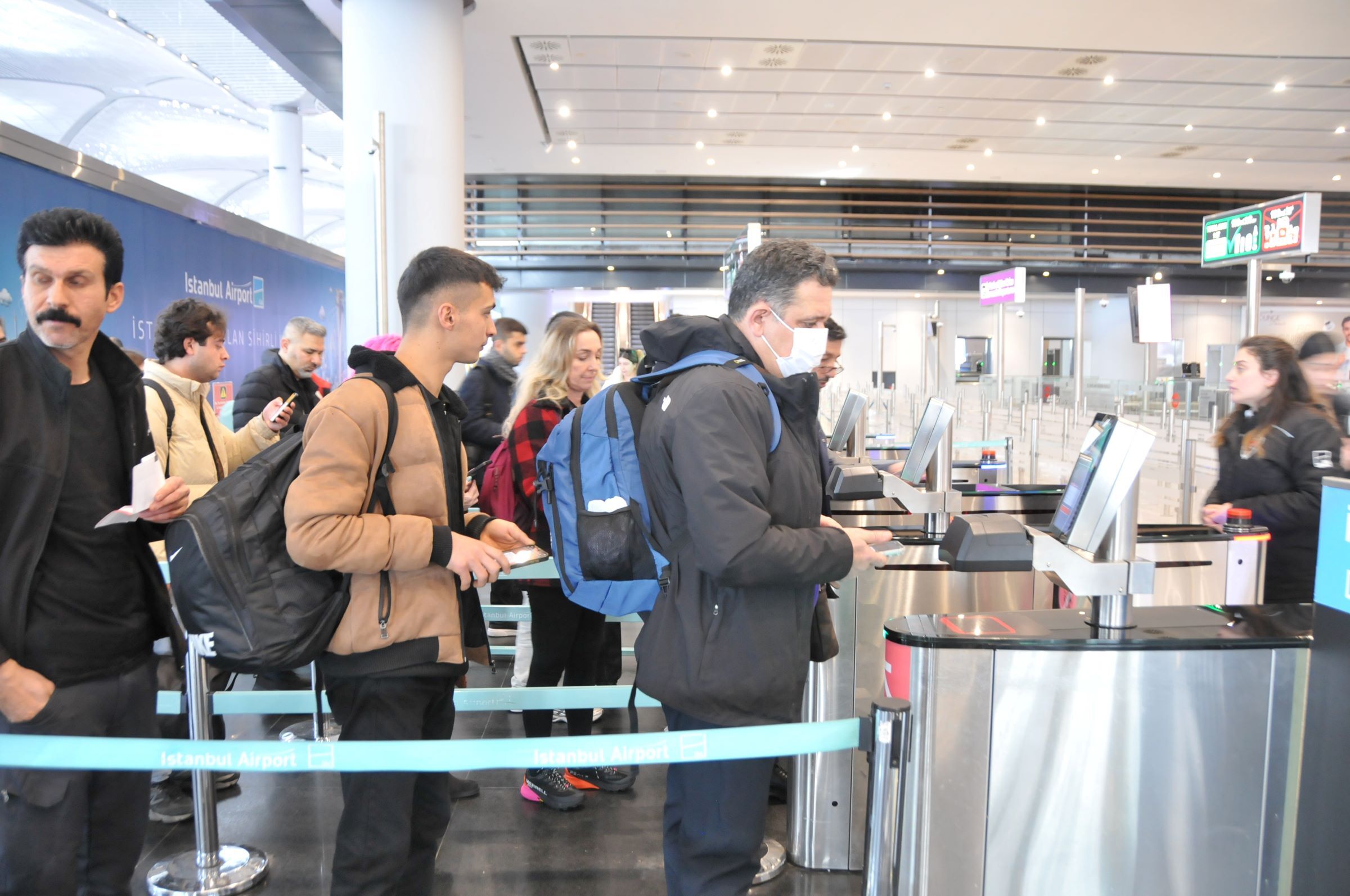 I S T A N B U L I S T A N B U L D A K I I K I H A V A L I M A N I N D 1220386 362910